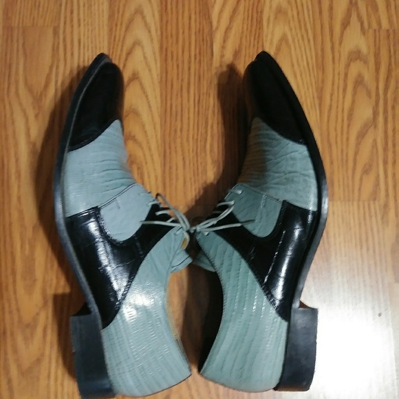 Men's Liberty Shoes - Picture 1 of 8